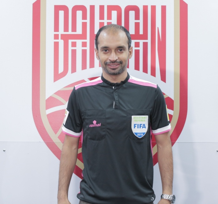 طاقم بحريني يدير مباراة في دور المجموعات بكأس الاتحاد الآسيوي