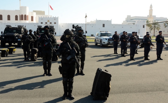 مساعد رئيس الأمن العام للعمليات يتفقد القوات والآليات المشاركة بـ"أمن الخليج العربي 2"