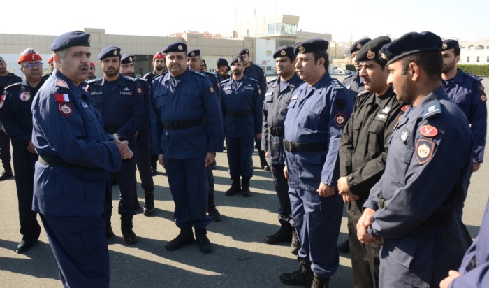 مساعد رئيس الأمن العام للعمليات يتفقد القوات والآليات المشاركة بـ"أمن الخليج العربي 2"