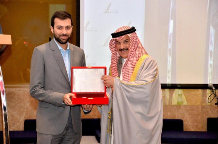 بيع لوحات فنية للموسوي وفخرو بـ1100 دينار في مزاد مركز عالية