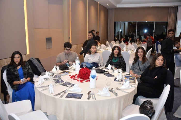 بيع لوحات فنية للموسوي وفخرو بـ1100 دينار في مزاد مركز عالية