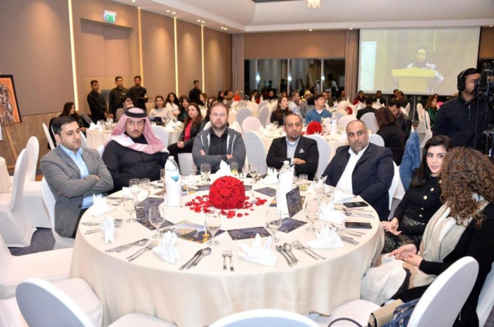 بيع لوحات فنية للموسوي وفخرو بـ1100 دينار في مزاد مركز عالية