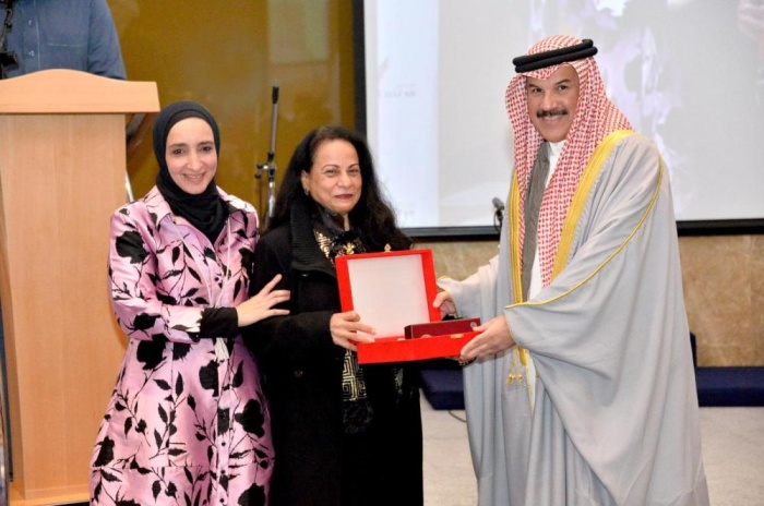 بيع لوحات فنية للموسوي وفخرو بـ1100 دينار في مزاد مركز عالية