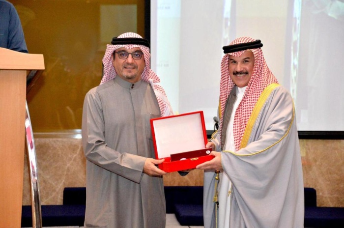 بيع لوحات فنية للموسوي وفخرو بـ1100 دينار في مزاد مركز عالية