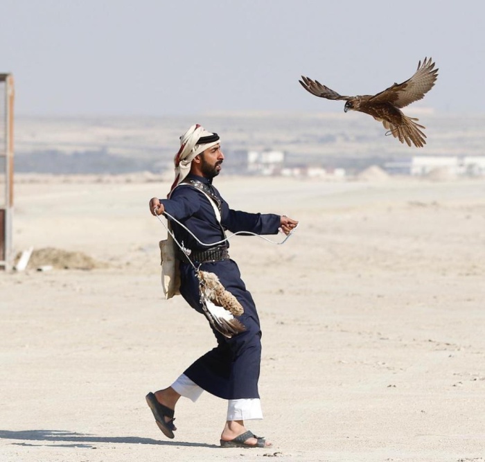 المعمري والنعيمي يتأهلان لنهائي مسابقة فارس الموروث