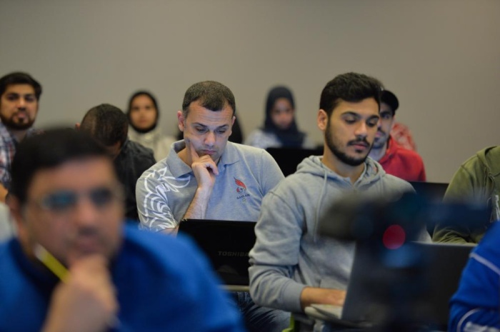 تنظمها "الأولمبية".. انطلاق دورة التحليل الحركي بمشاركة 35 دارساً