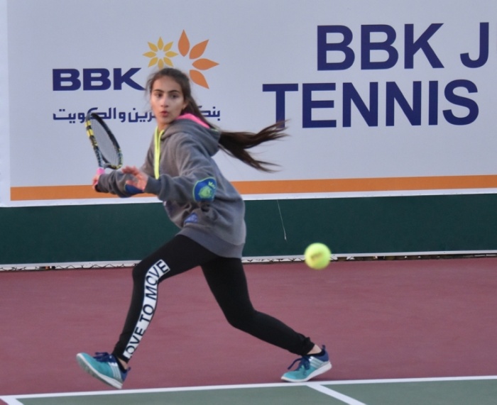 السبت فردي الآنسات في بطولة BBK  للناشئين بنادي البحرين للتنس