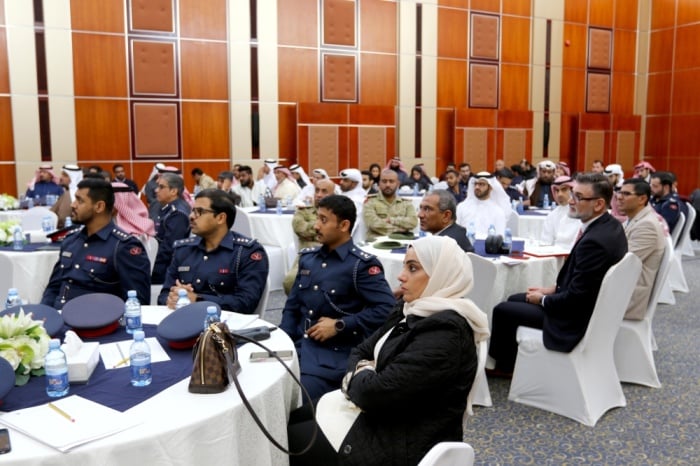 الدفاع المدني ينظم ورشة عمل "الحد من المخاطر والأزمات"