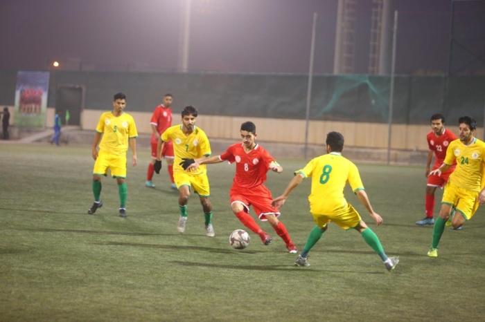 جامعة البحرين تتصدر القدم.. وصراع ثلاثي بـ"الطائرة"