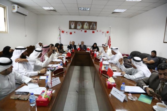 القبيسي يقترح إنشاء مسبح أولمبي في "الشمالية"