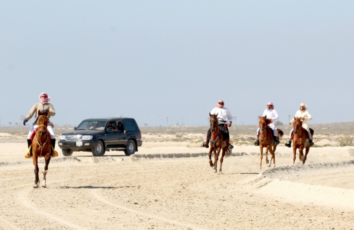 8 متسابقين يقضون 30 ساعة لحصد لقب "فارس الموروث"