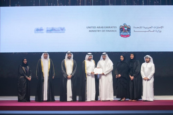 الشيخ القاسمي يكرِّم الفائزين بجائزة الشارقة للاتصال الحكومي السابعة