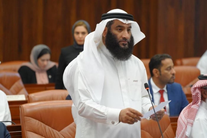 علي زايد: تنسيق خليجي لمنع انتشار "كورونا" وقطر تغرد خارج السرب