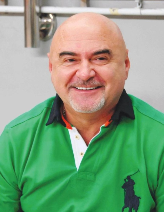 "المحرق" يجدد عقد توني لموسم 2020-2021