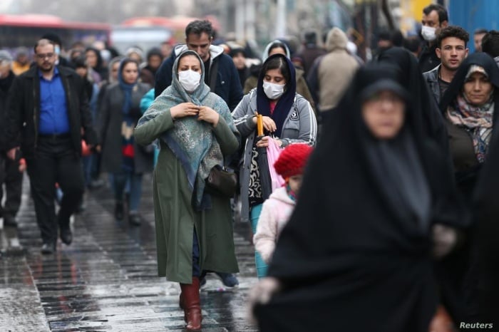 رئيس مجلس طهران: عدد ضحايا كورونا بالعاصمة أعلى بكثير من المعلن رسمياً