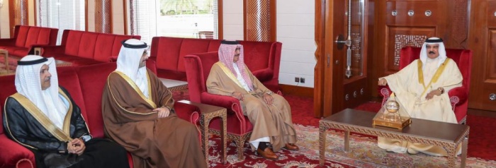 الملك: بتكاتف الجميع ستكون البحرين قادرة على احتواء الوباء