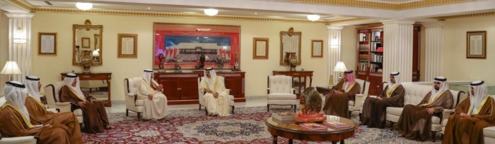 الملك يثني على دور رئيس الوزراء في خدمة مملكة البحرين وتعزيز نهضتها التنموية