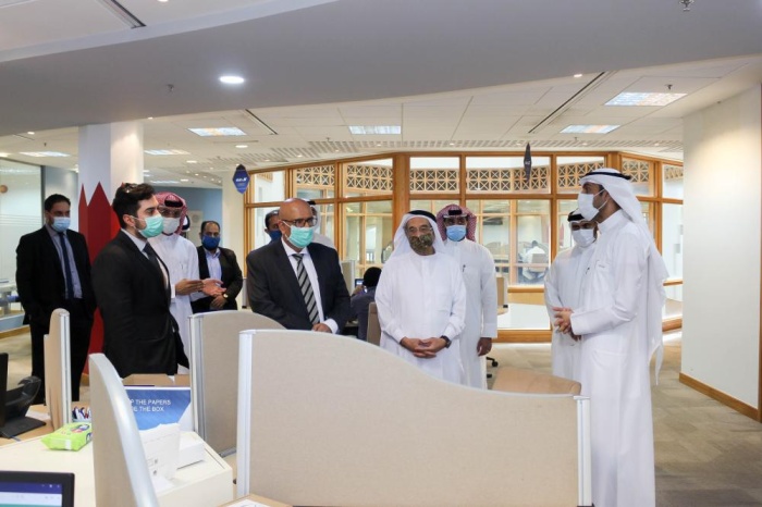 رئيس "الأعلى للصحة": البحرين ستتجاوز كورونا بتقيد الجميع بالإجراءات الاحترازية وعدم التهاون في تطبيقها