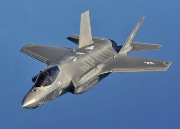 البنتاغون يتدخل لمنع تركيا من شراء طائرات F-35