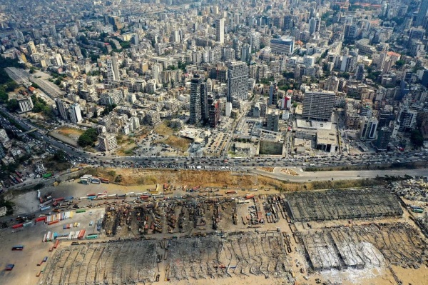 البطريرك الماروني يدعو إلى استقالة الحكومة اللبنانية