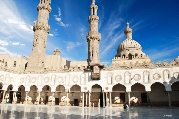 خطيب الجامع الأزهر: نرفض كل محاولات استفزاز مشاعر المسلمين والمساس بمقدساتهم