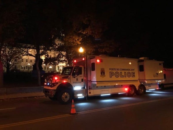 كندا.. قتيلان و5 جرحى في اعتداء بسيف وأول صورة للمشتبه به