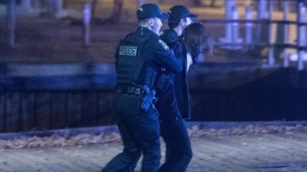 كندا.. قتيلان و5 جرحى في اعتداء بسيف وأول صورة للمشتبه به