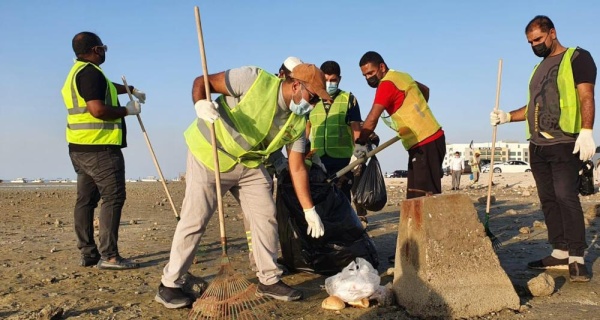 محافظة العاصمة تنظم الحملة الثانية لتنظيف ساحل كرباباد