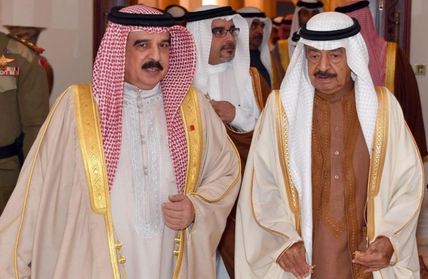 بالصور | خليفة بن سلمان مسيرة نصف قرن من العطاء المتواصل في بناء البحرين