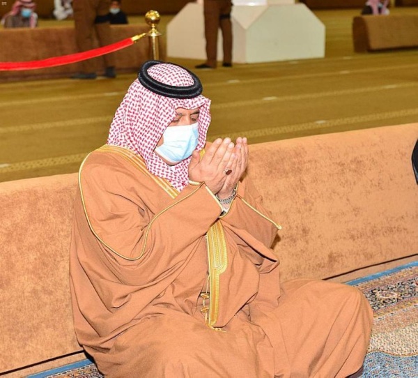 بالصور .. السعودية تصلي الاستسقاء