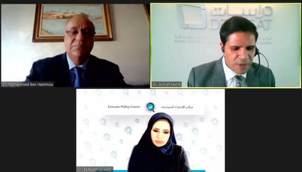 خبراء في منتدى "دراسات": على مراكز الأبحاث استشراف المستقبل لمواجهة الجائحات والوبائيات