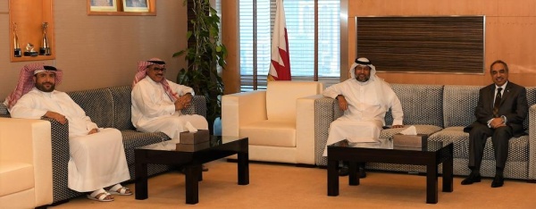 خلف يبحث مع "تنسيقية مدينة حمد" احتياجاتها البلدية والخدمية