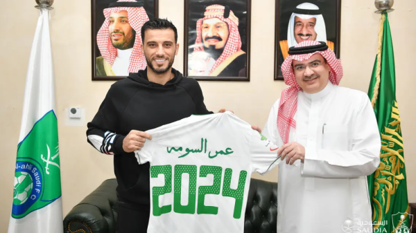 السومة يجدد تعاقده مع الأهلي إلى 2024