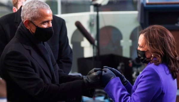 تنصيب بايدن.. رجل التعقيم يخطف الأضواء من الرئيس