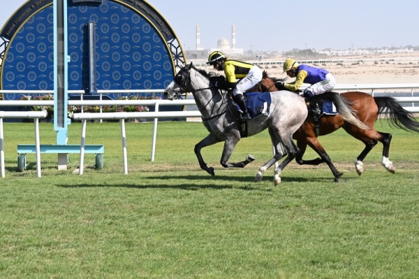 مفاجآت وإنتصارات مثيرة تخطف كؤوس " اللكزس " والنادي الملكي" والهاجري