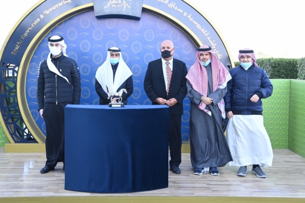 مفاجآت وإنتصارات مثيرة تخطف كؤوس " اللكزس " والنادي الملكي" والهاجري