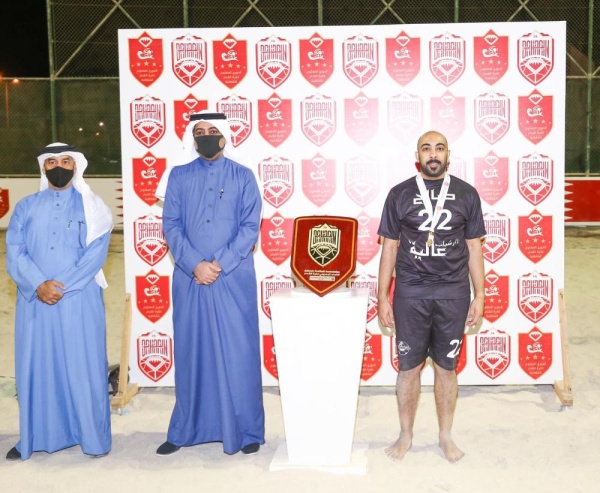 الرميثي يُتوّج البديع بالدرع.. وسوبر سوكر بالوصافة.. والخلايفة بكأس الهداف