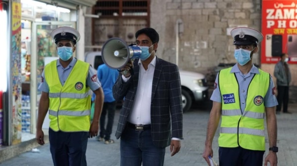 بالصور.. 43834 مخالفة عدم لبس الكمامة في البحرين