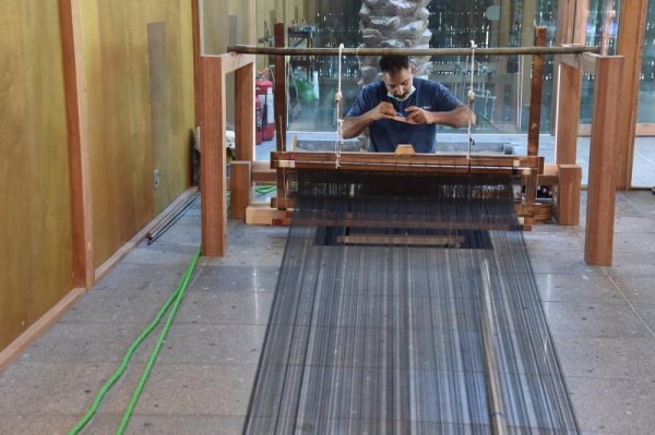 الجمري: لا دعم لأصحاب مهنة النسيج