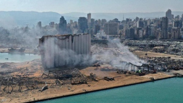 بعد استبعاد صوان.. مطالب بمحكمة دولية بانفجار مرفأ بيروت