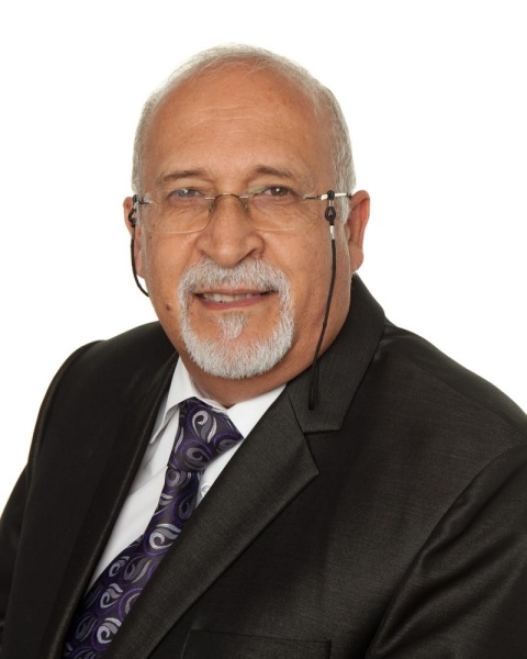 المدرسة الأمريكية بالبحرين تدشن برنامج اللغة العربية والدراسات الإسلامية