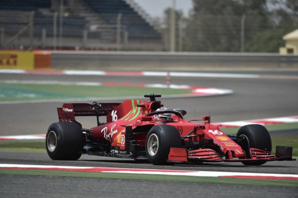 ماكس فيرستابين يتصدر اليوم الأول من التجارب الشتوية بحلبة البحرين الدولية