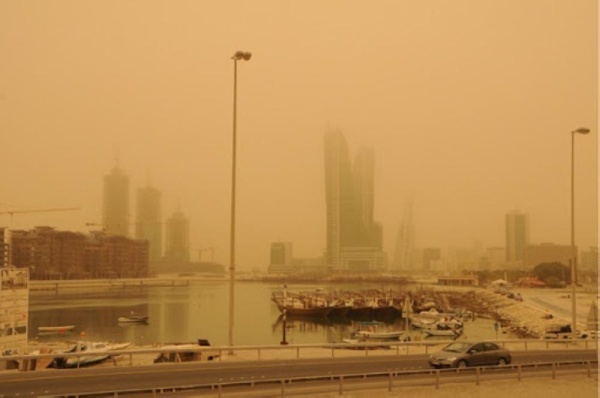 المرور والسواحل تهيب مستخدمي الطريق ومرتادي البحر أخذ الحيطة والحذر