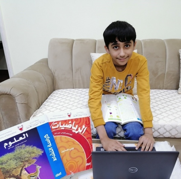 طلبة البحرين يتميزون في الاختبارات الدولية الرياضيات والعلوم