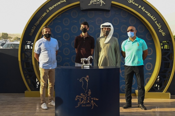 إنتصارات مثيرة بكؤوس STC وراشد بن محمد واليوم سباق كؤوس الحصان العربي ومصانع تايلوس