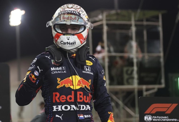 أداء قوي للمكلارين والفيراري .. وألونسو يقتحم الـ top 10 بحلبة البحرين