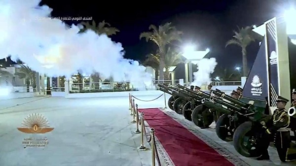 بالصور.. مصر تؤكد فرعونيتها بموكب المومياوات الملكية