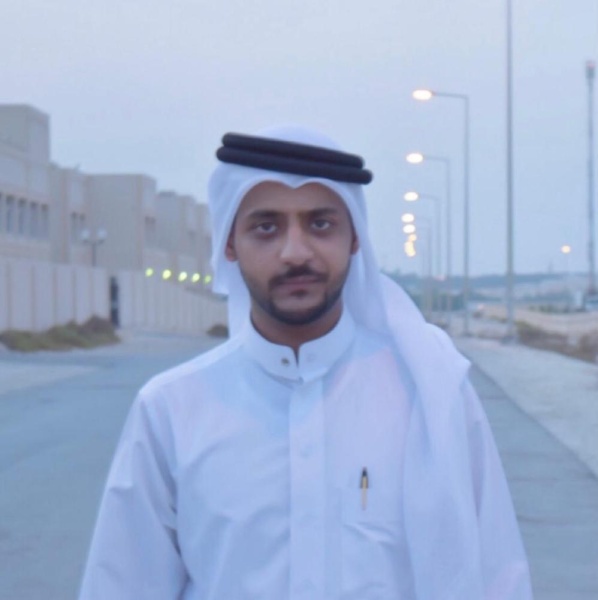 مواطنون: ولي العهد رئيس الوزراء استطاع حمل البحرين على كتفه لينعم الجميع بالأمان