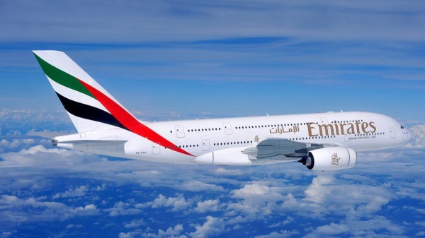 طيران الإمارات تعتمد أضخم طائراتها A380 لخدمة البحرين خلال يونيو