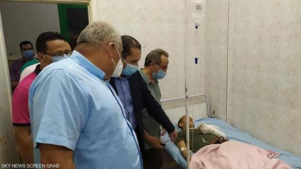 بالصور.. ارتفاع حصيلة حادث الوادي الجديد المروع بمصر